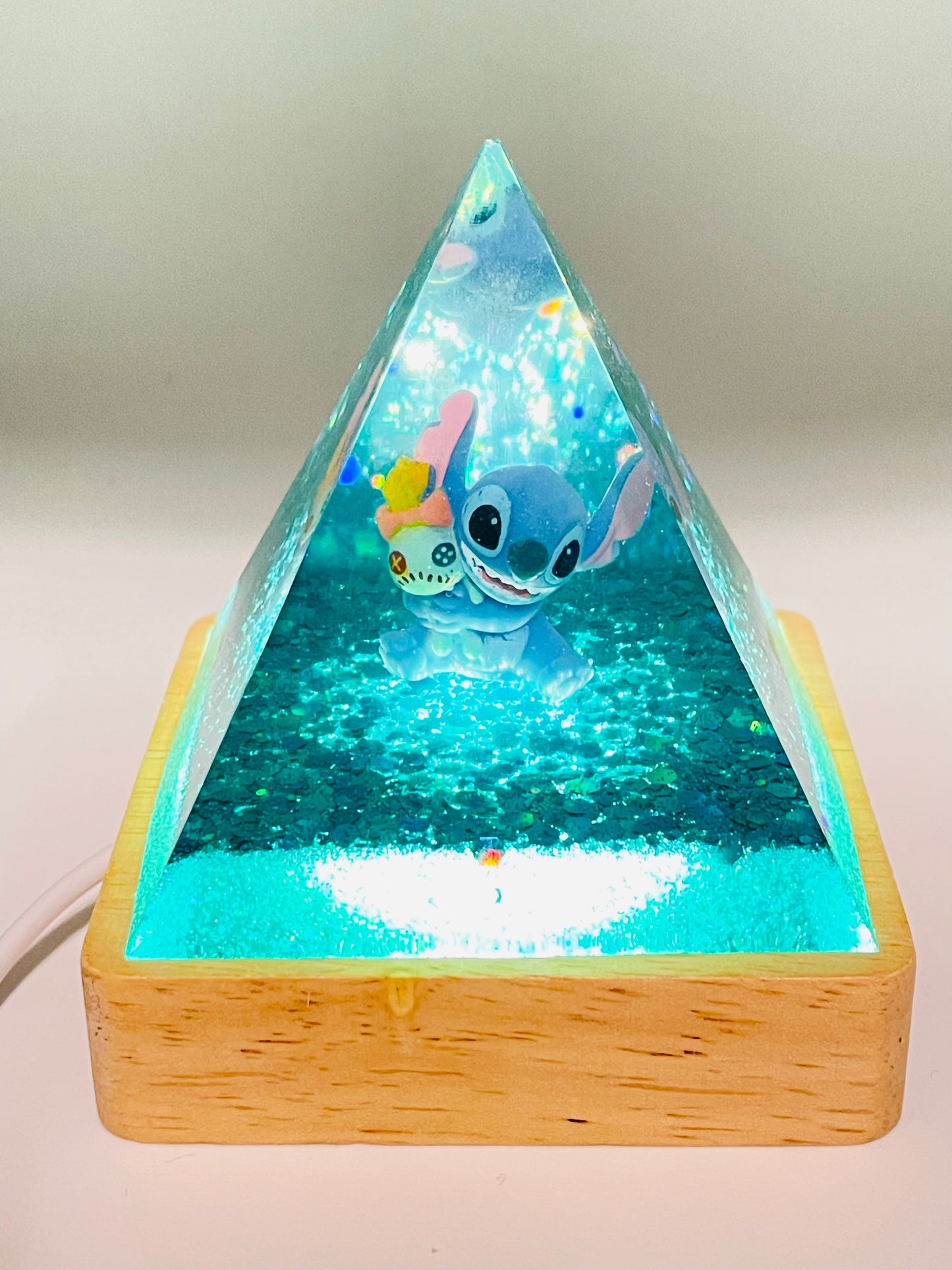 Piramide Stitch "PIRAMIDE OHANA"