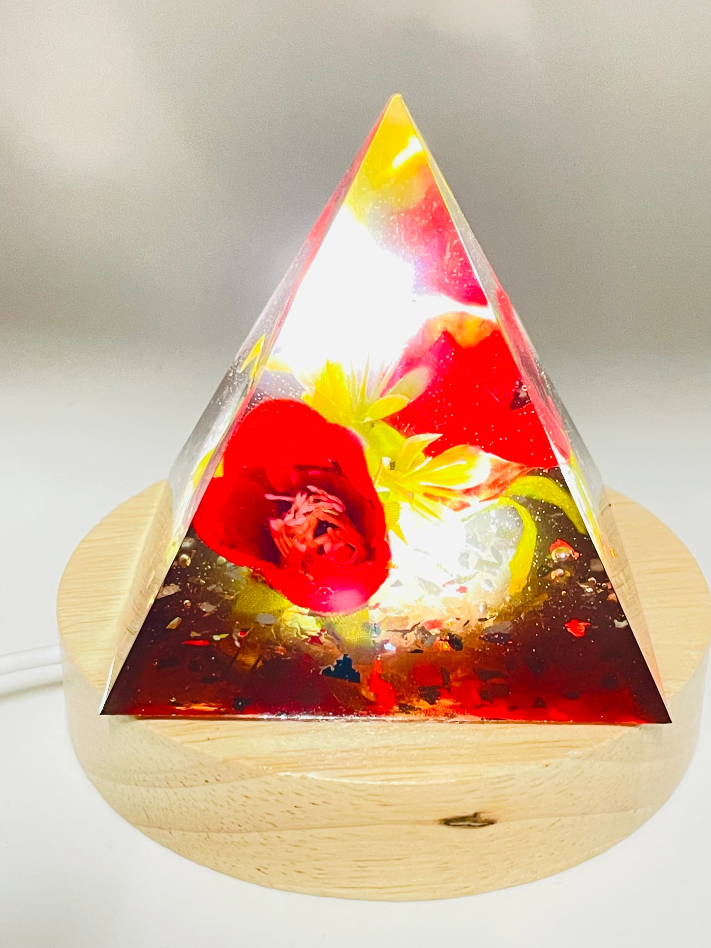 Piramide "ANIMA FLOREALE"