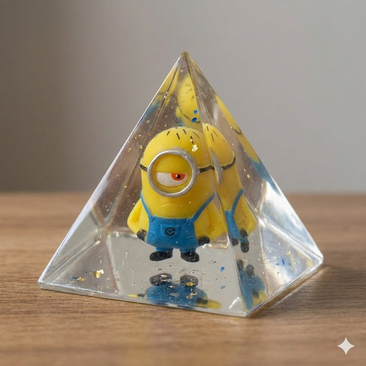 Piramide LED "Minions"