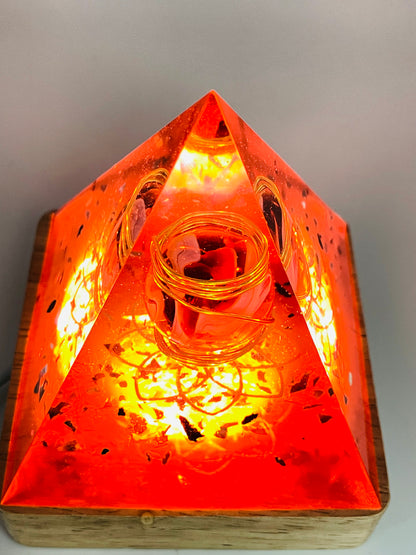 Piramide "CRISTALLINA ROSSA"