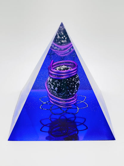 Piramide Sfera "NUCLEO COSMICO"