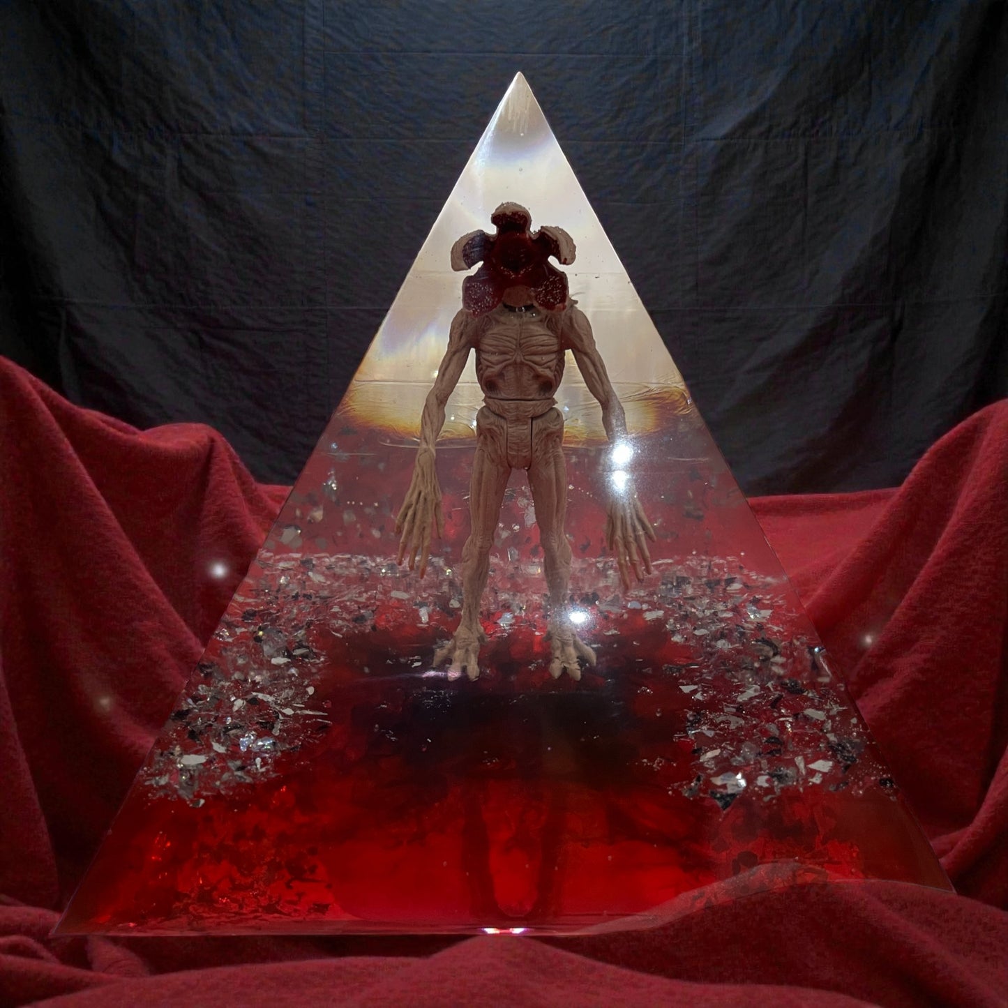 Piramide "Stranger Things" Demogorgone