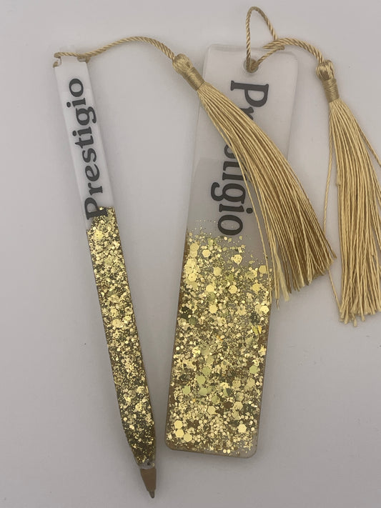 Set "Prestigio" - Segnalibro e penna in resina con glitter oro.