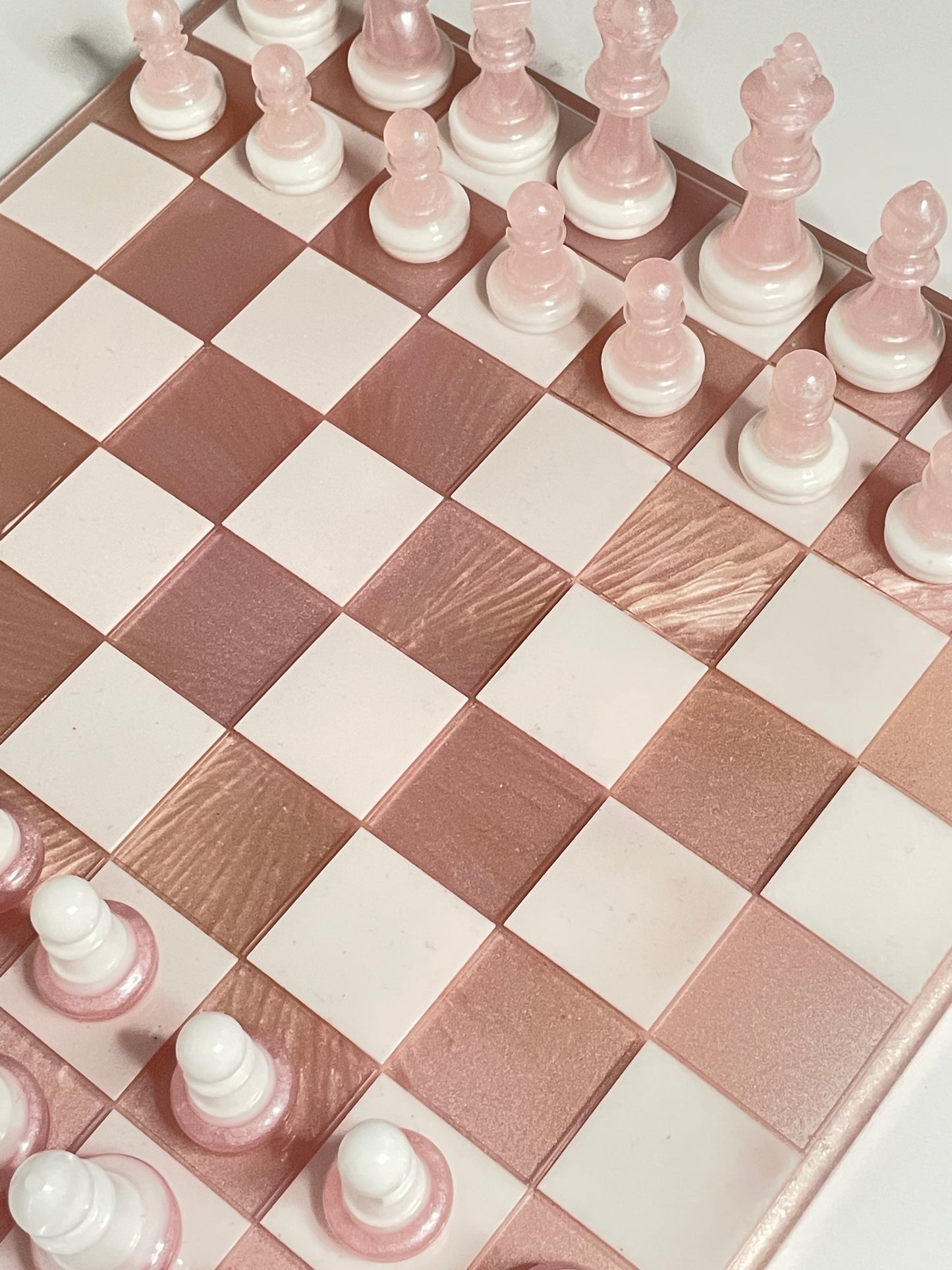 "Scacchiera Artigianale in Resina" Rosa Antico